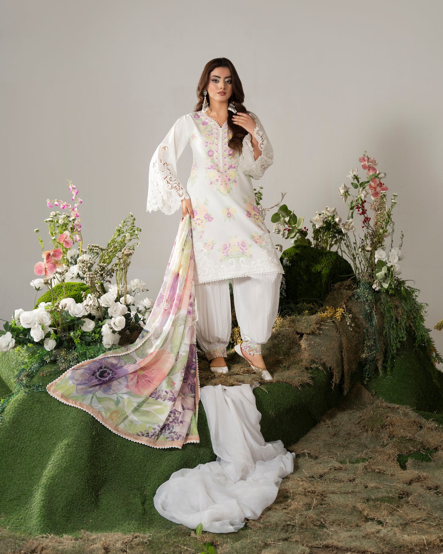 Karma Ayra 1586 Pink White
