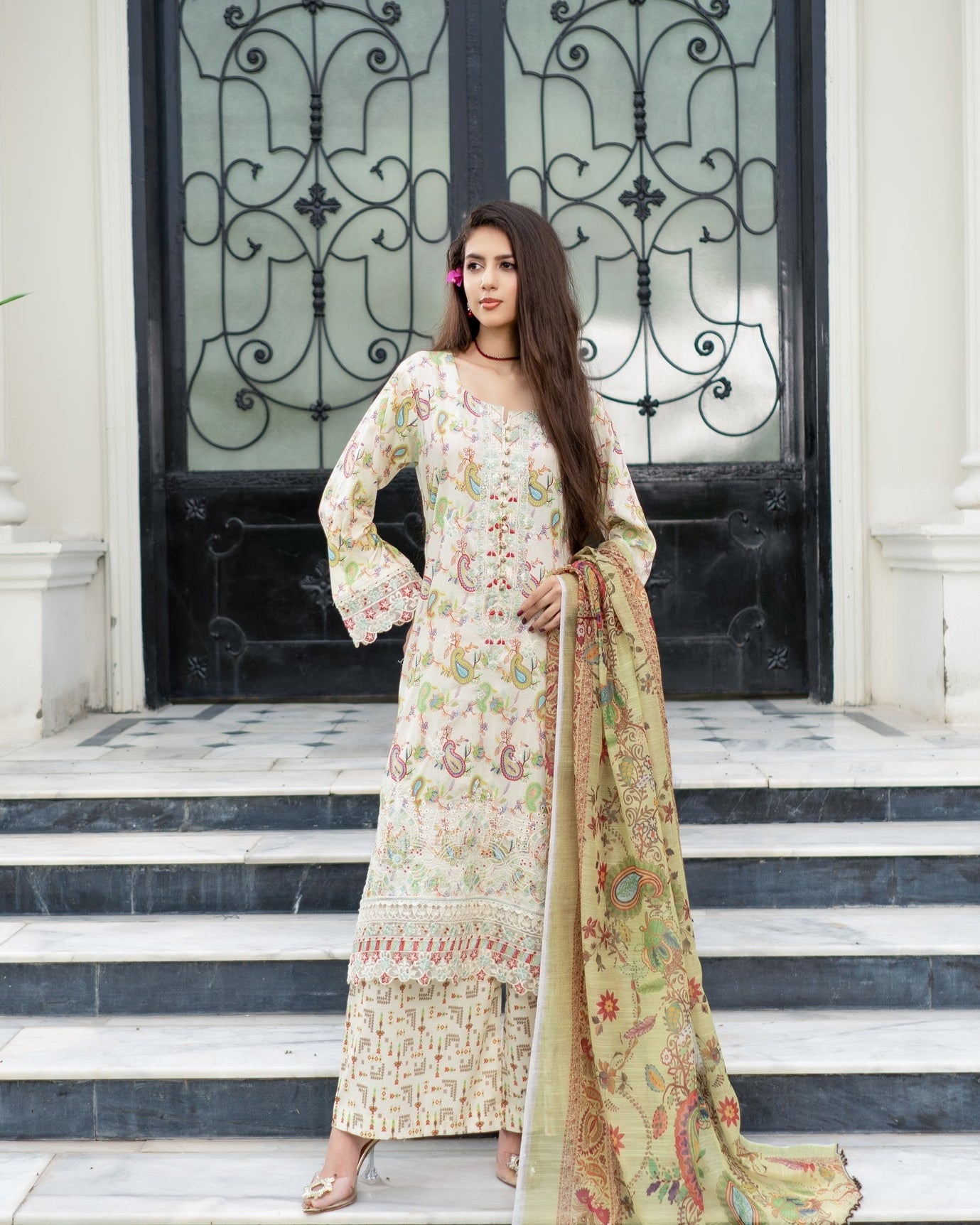 Munira Roop MSL 04 Cream