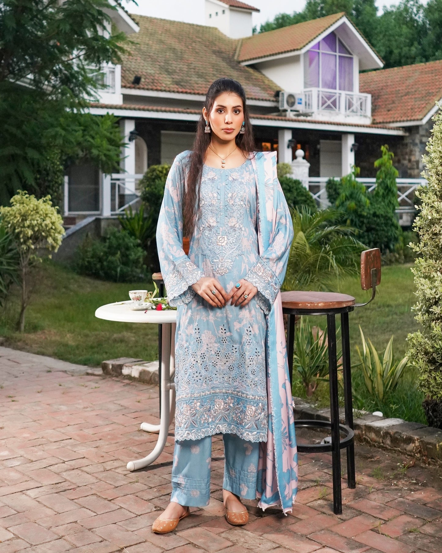 Munira 7 Iconic Linen MSL 07 Ice Blue