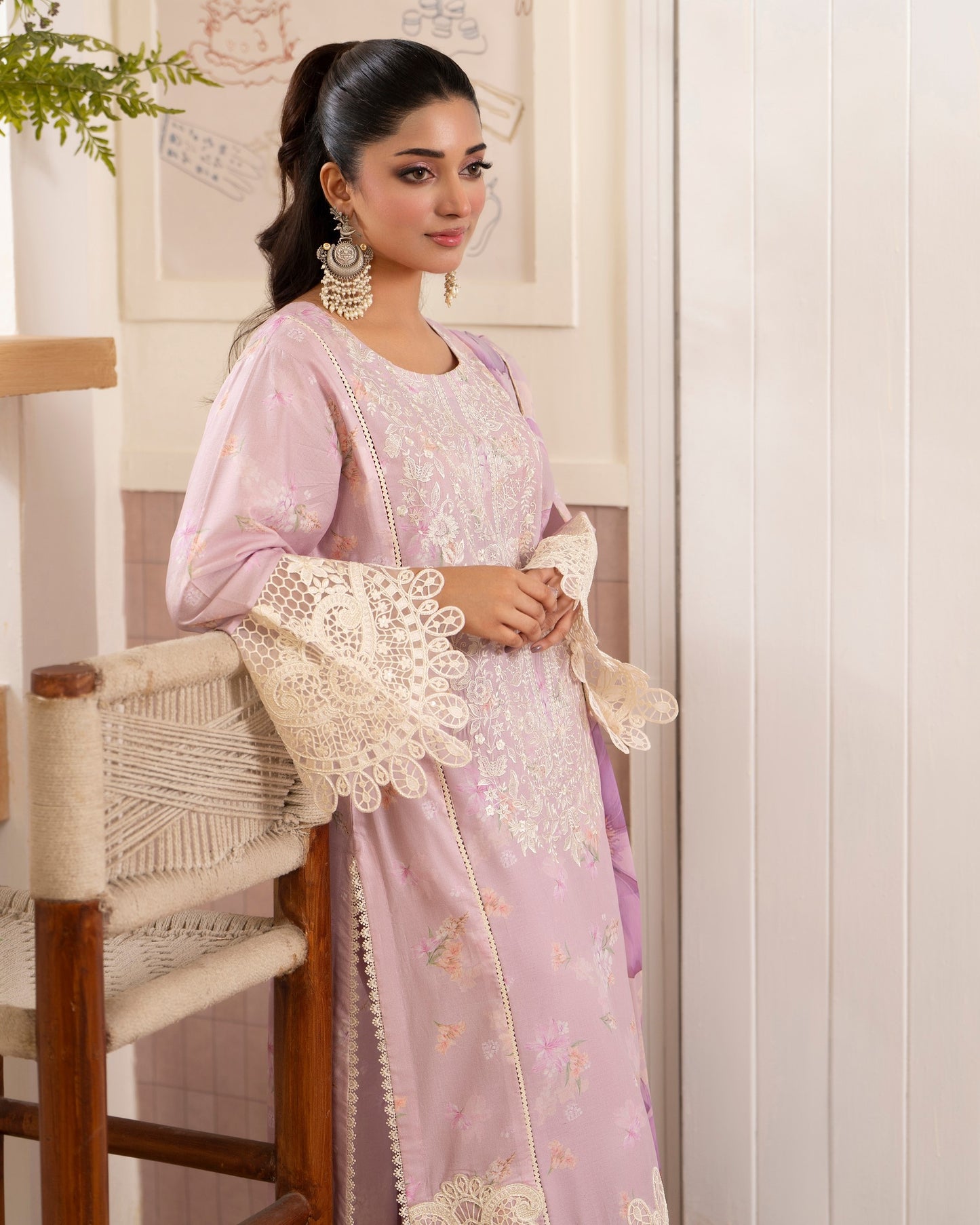 Karma Flora 1607 Rose Lilac