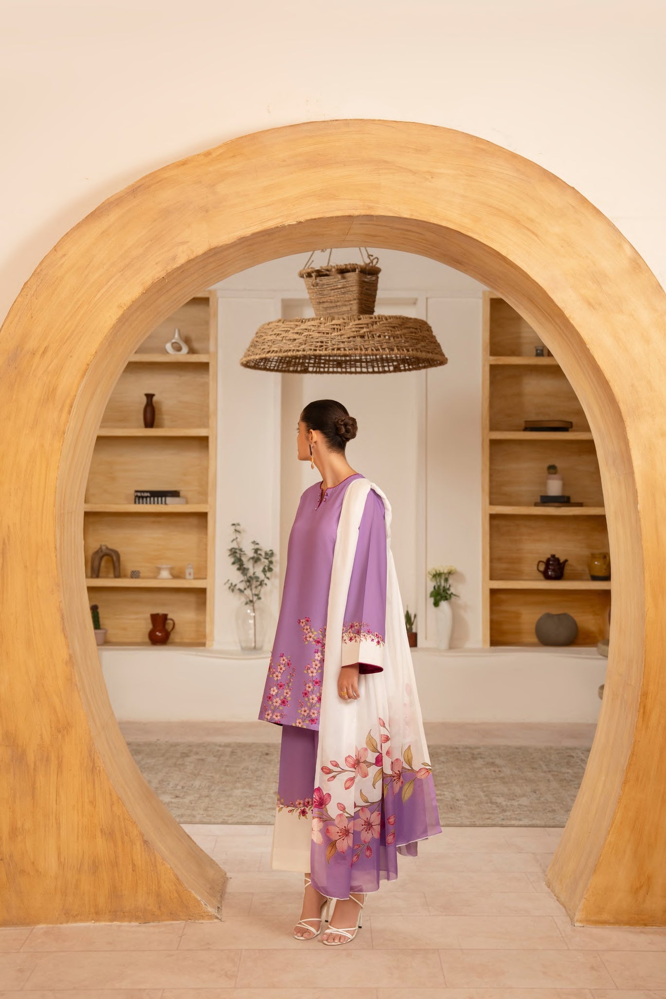 Gul-e-Jana Scarlet Bloom