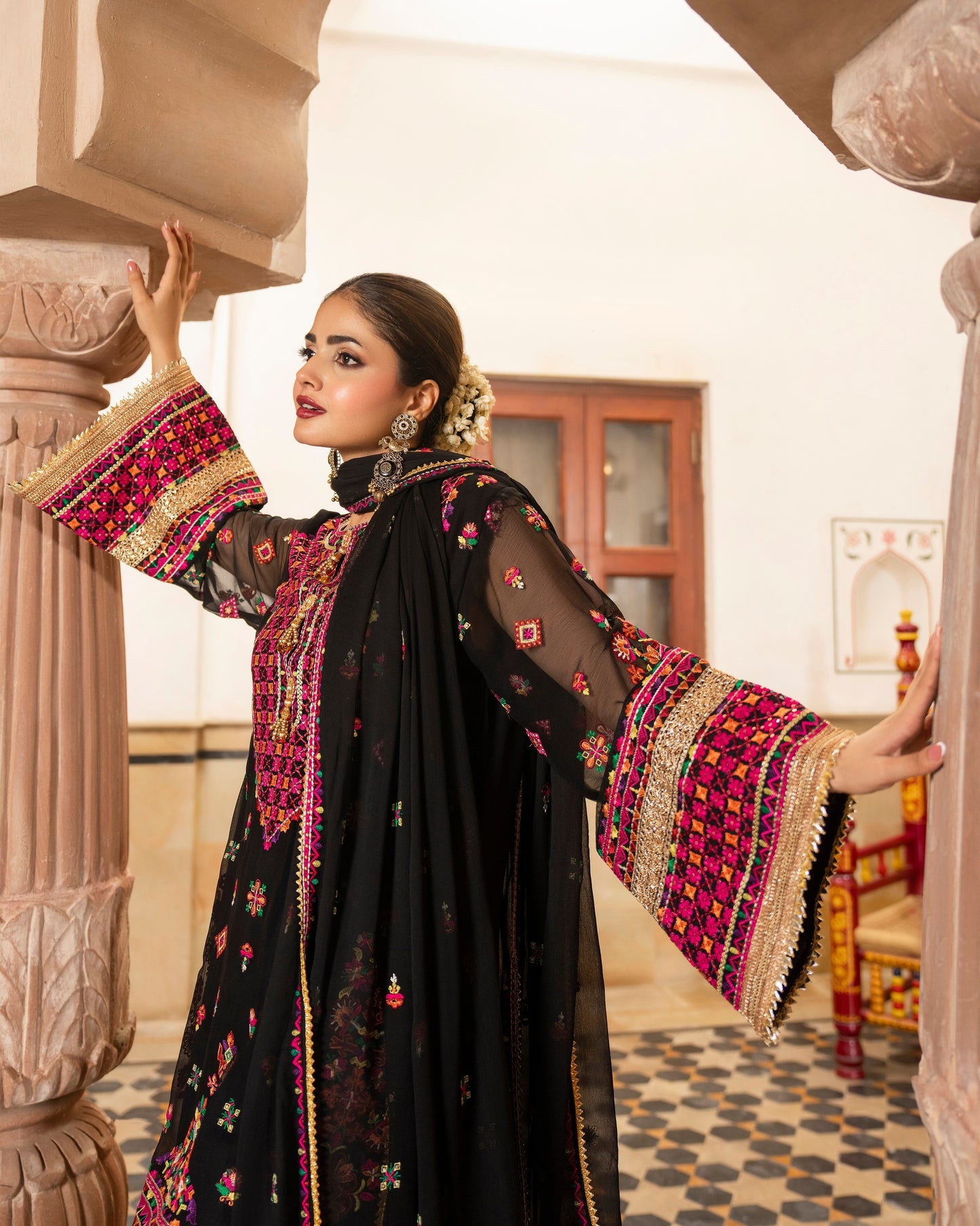 Karma Hayat 492 Pitch Black