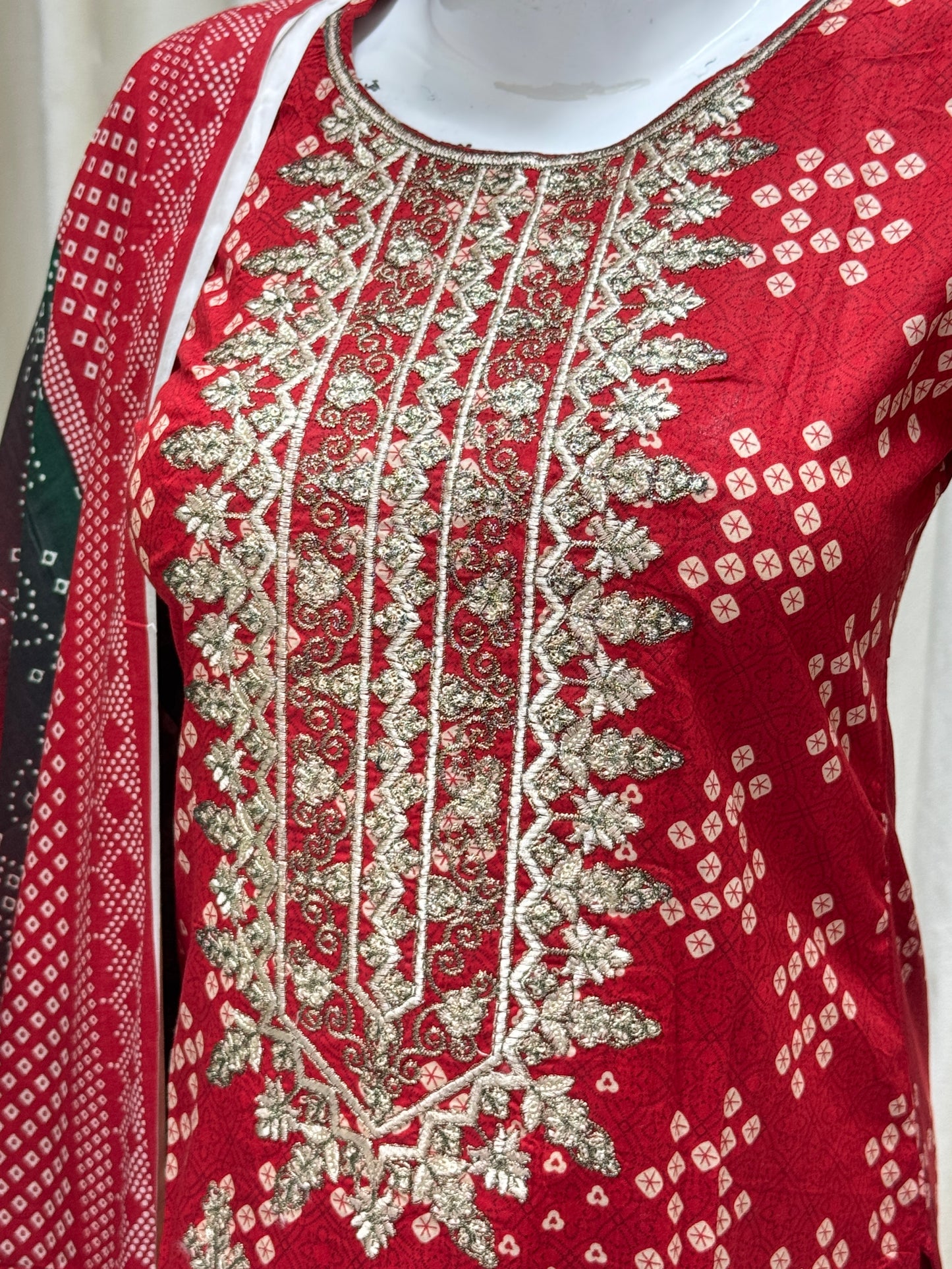 HM Lawn with Lawn Dupatta 188 Red