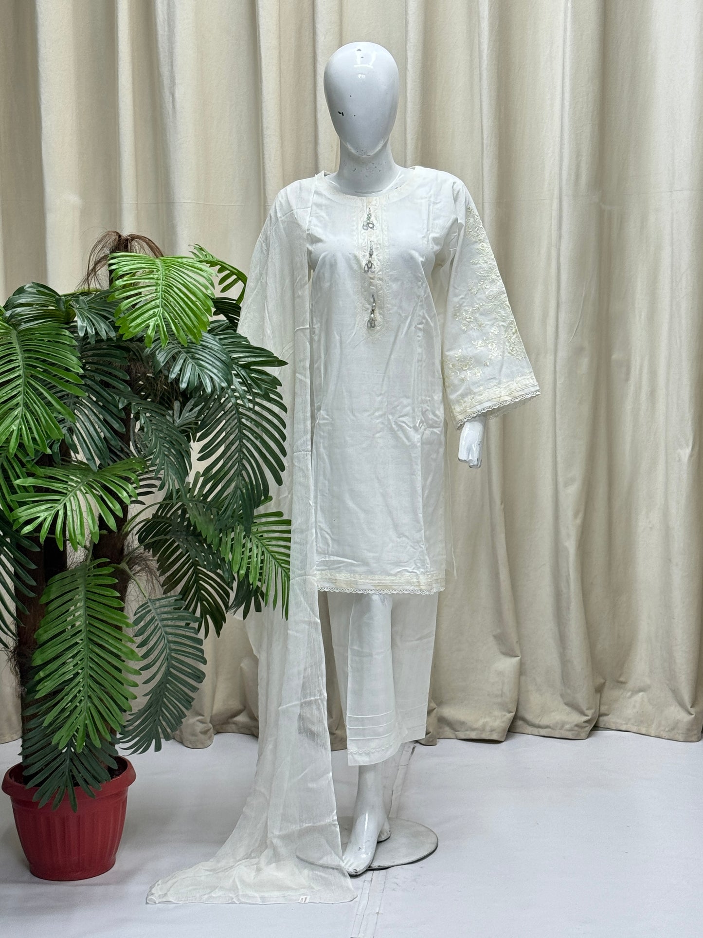 3PC 109 White