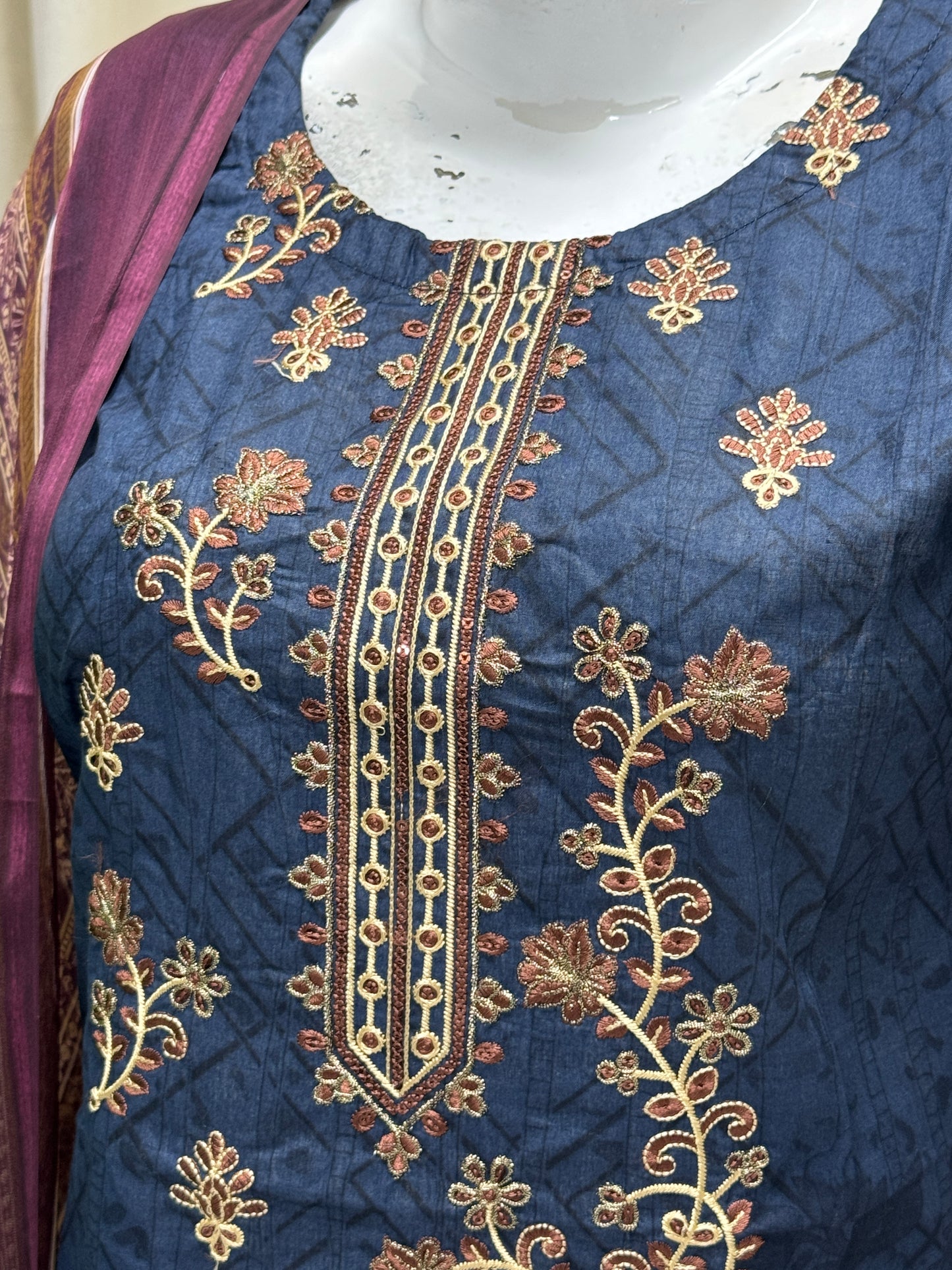 HM Lawn - Chiffon Dupatta 317 Dark Grey