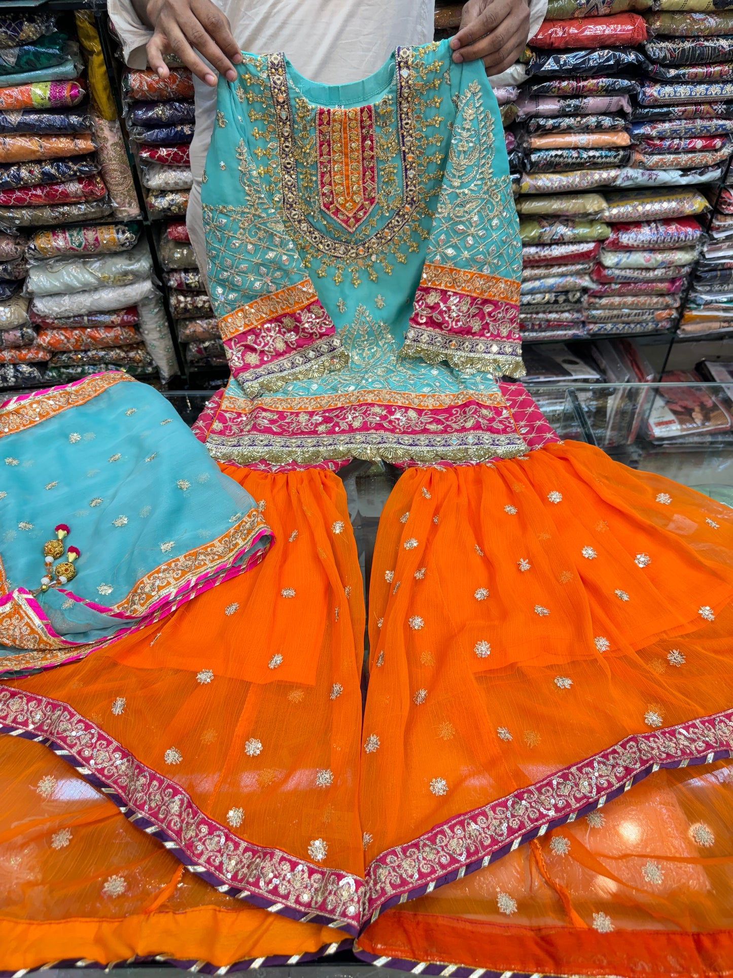 425 By Mohsin Girl Frozi