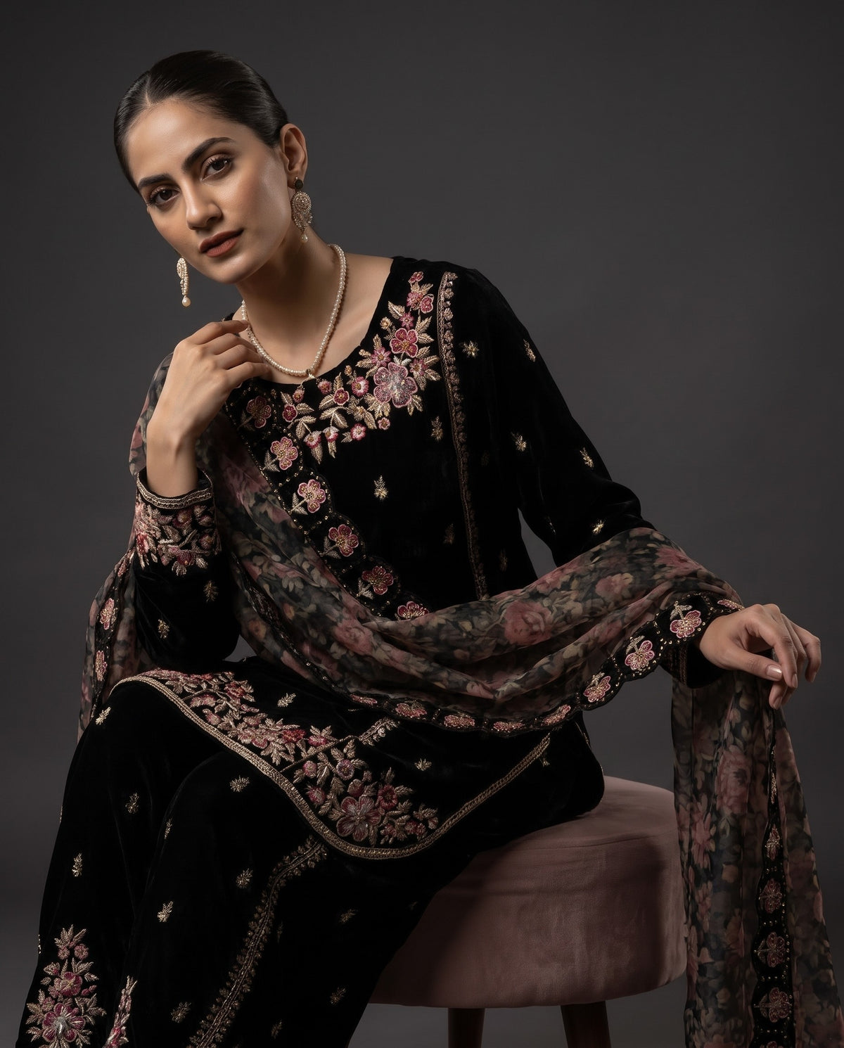 NP NPG 329 Black