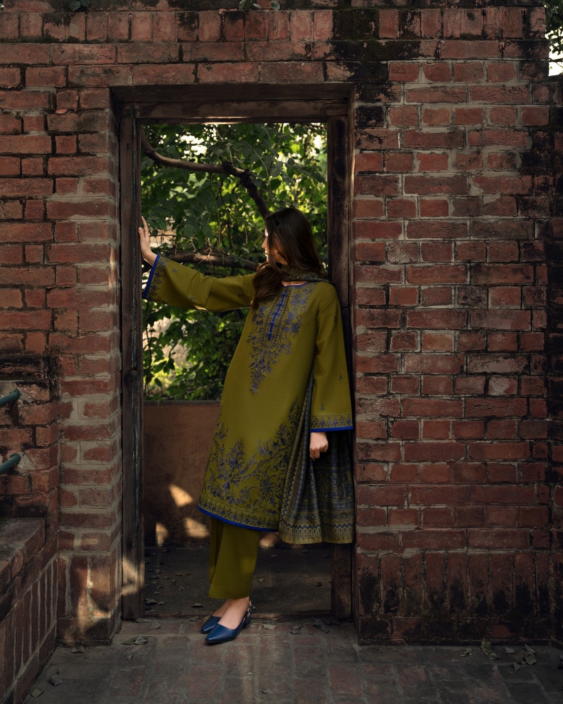 Shadows Khadder Green