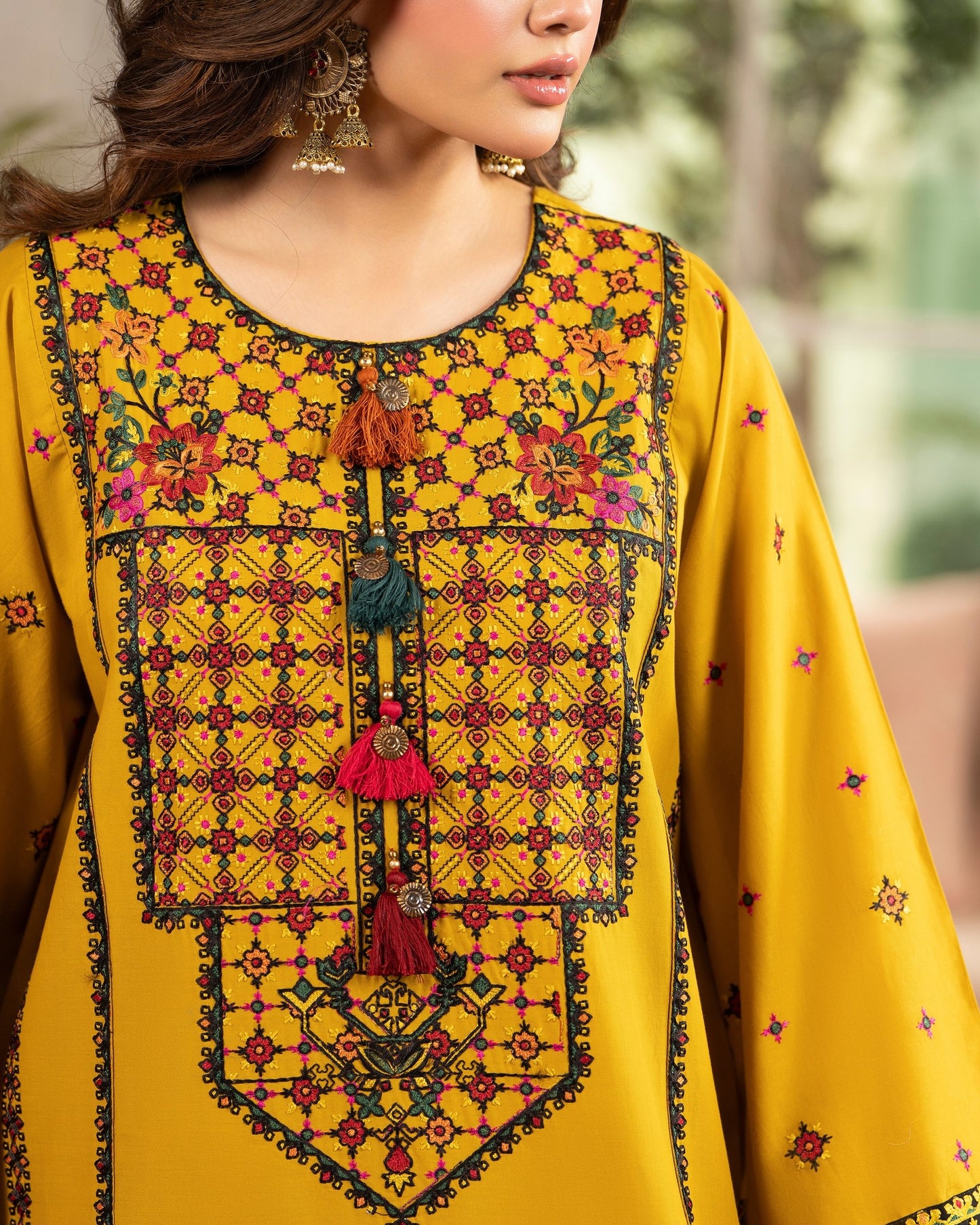 Karma Tabeer 1567 Saffron Folk