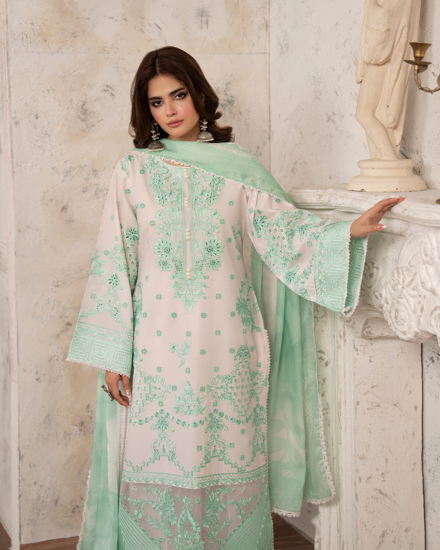 Karma Tabeer 1571 Mint