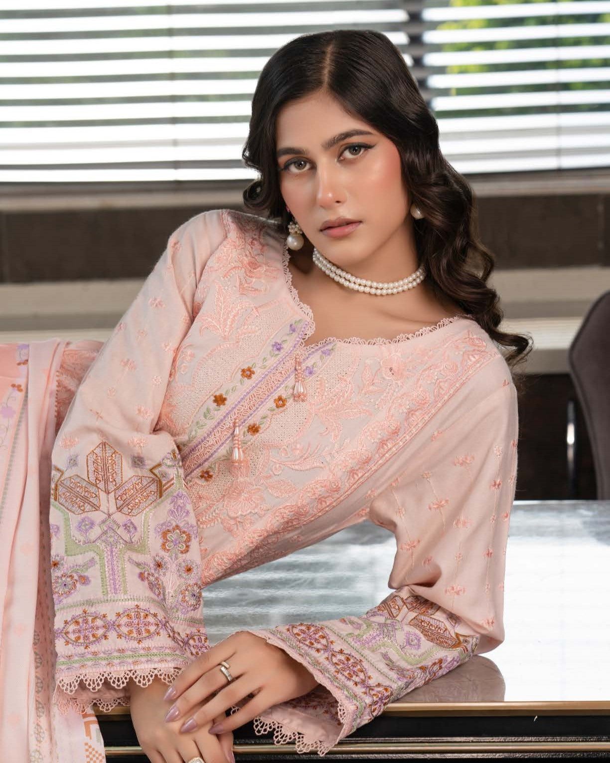 Munira Inayat Dhanak 02 Peach