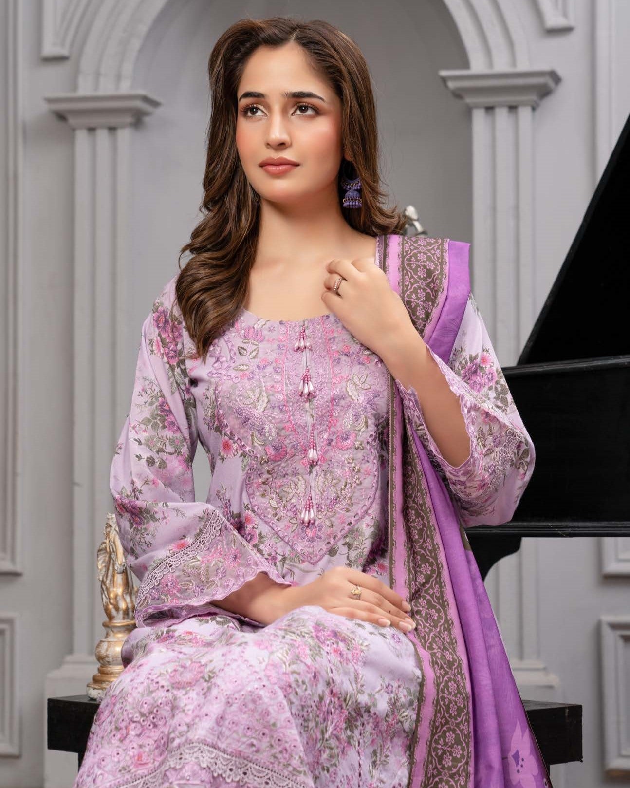 Munira Aura Dhanak 03 Lilac