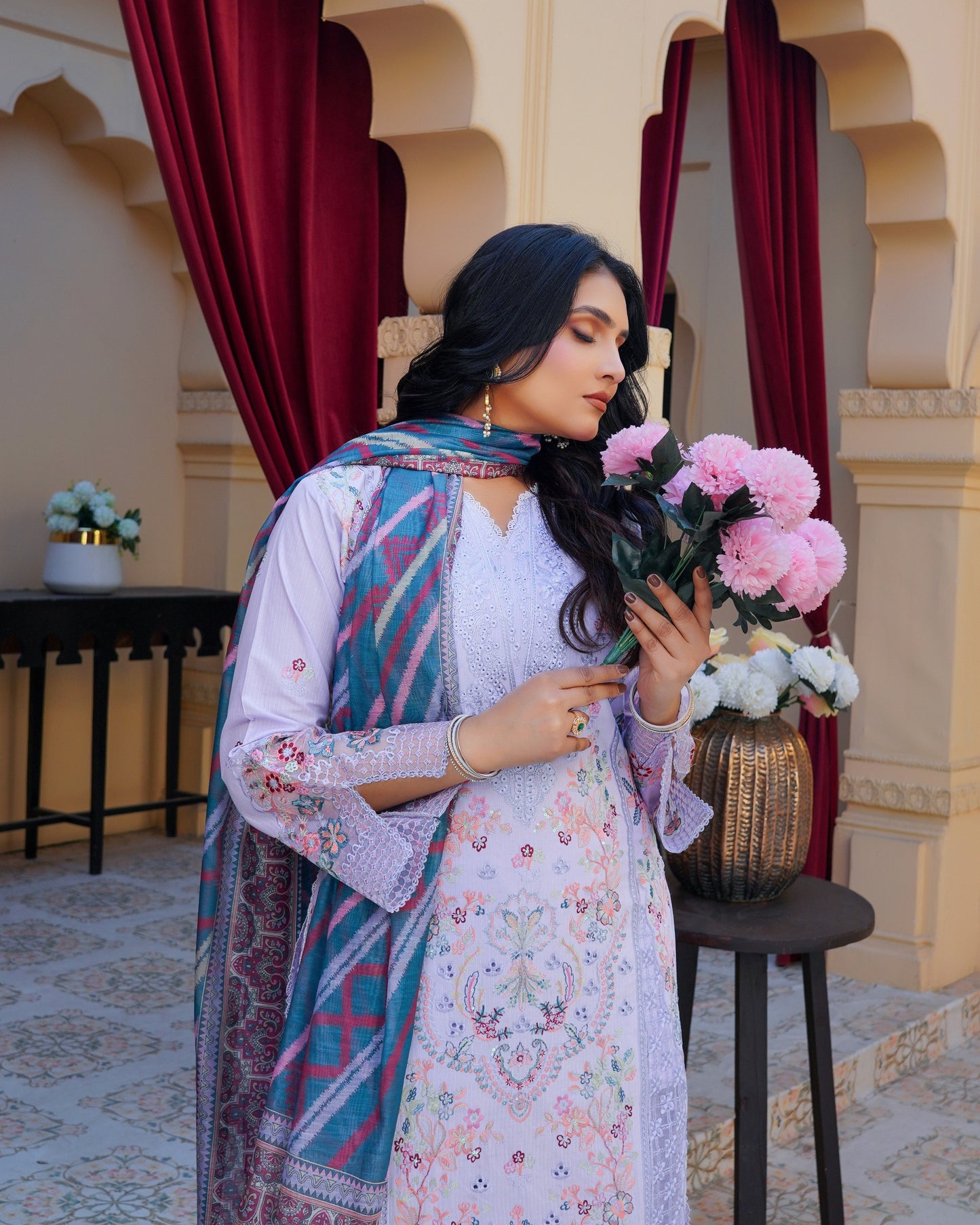 Munira Opulence Thread MSL 07 Leavander