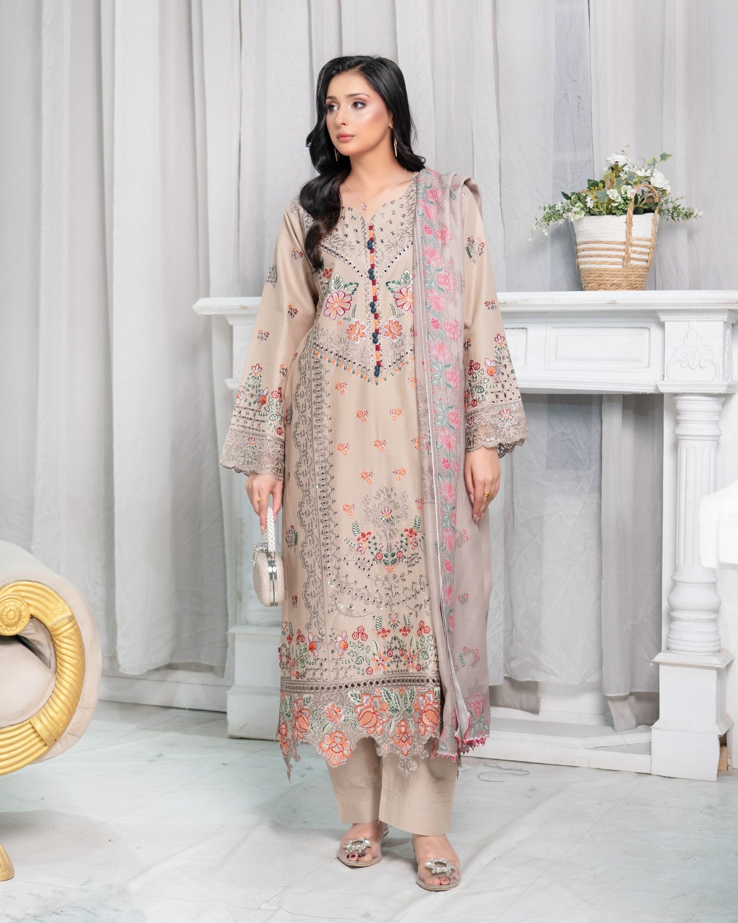 Munira Guman Cotton 07 Skin