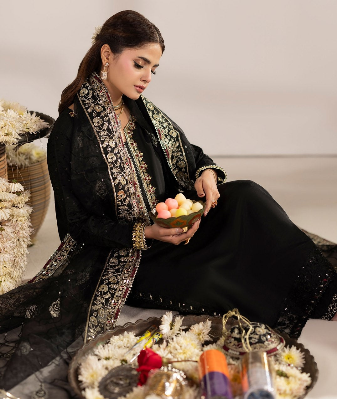 Zardozi Vol III ZR 2602 Black