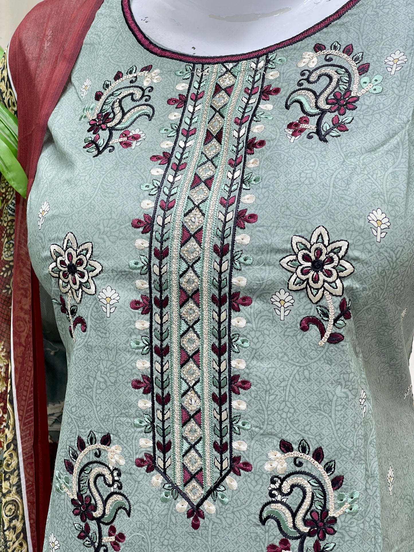 HM Lawn - Chiffon Dupatta 209 Pista