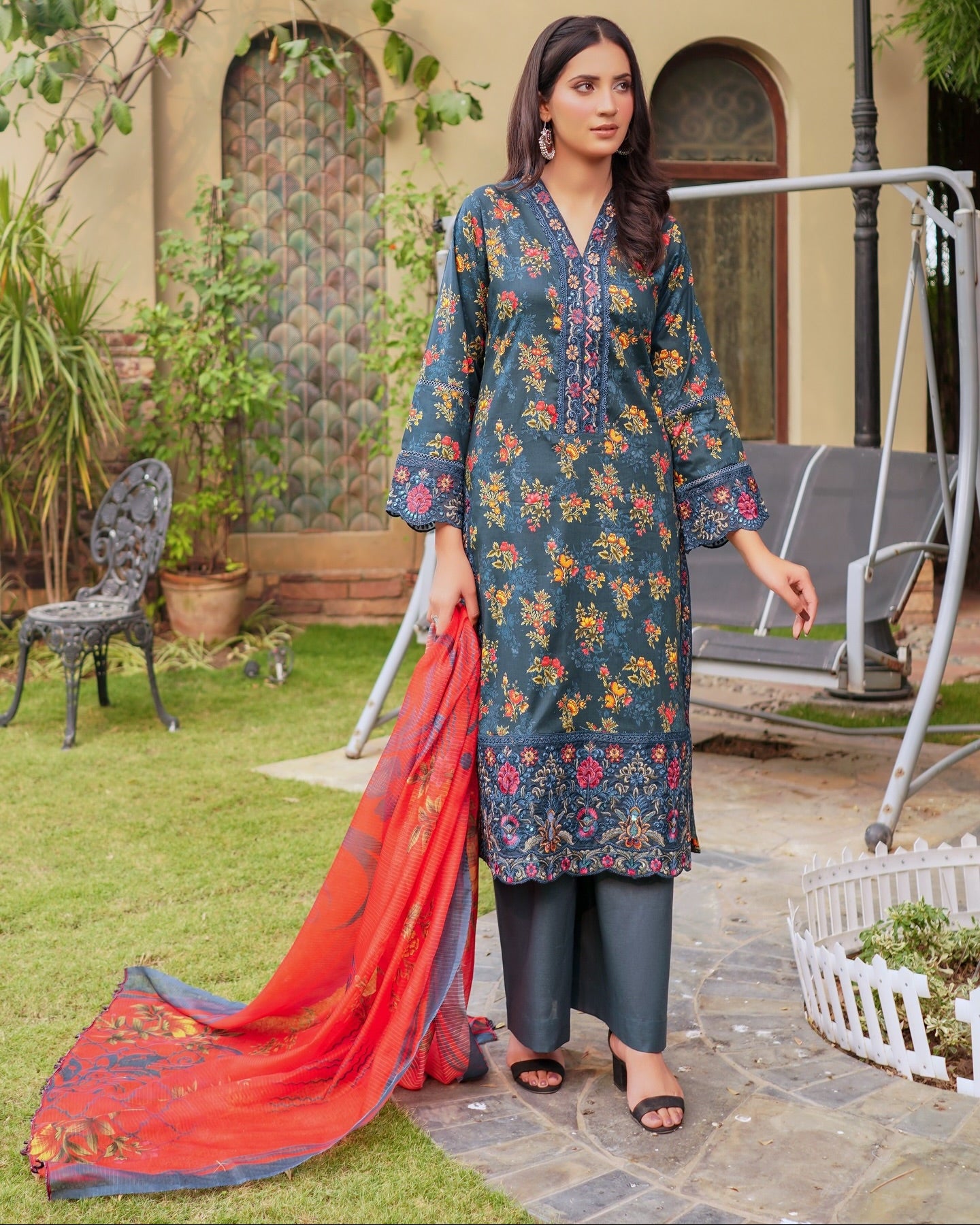 Munira Lyra MSL 01 Zinc