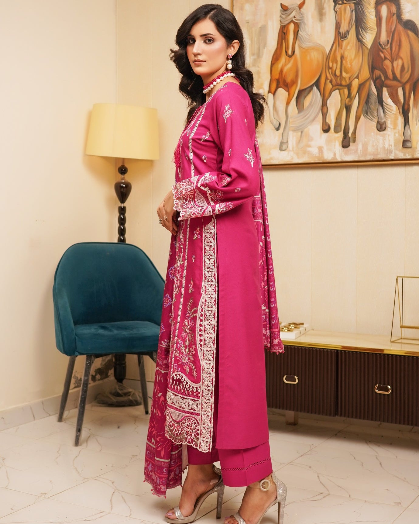 Munira Gul-E-Anwar Dhanak MSL 06 Hot Pink