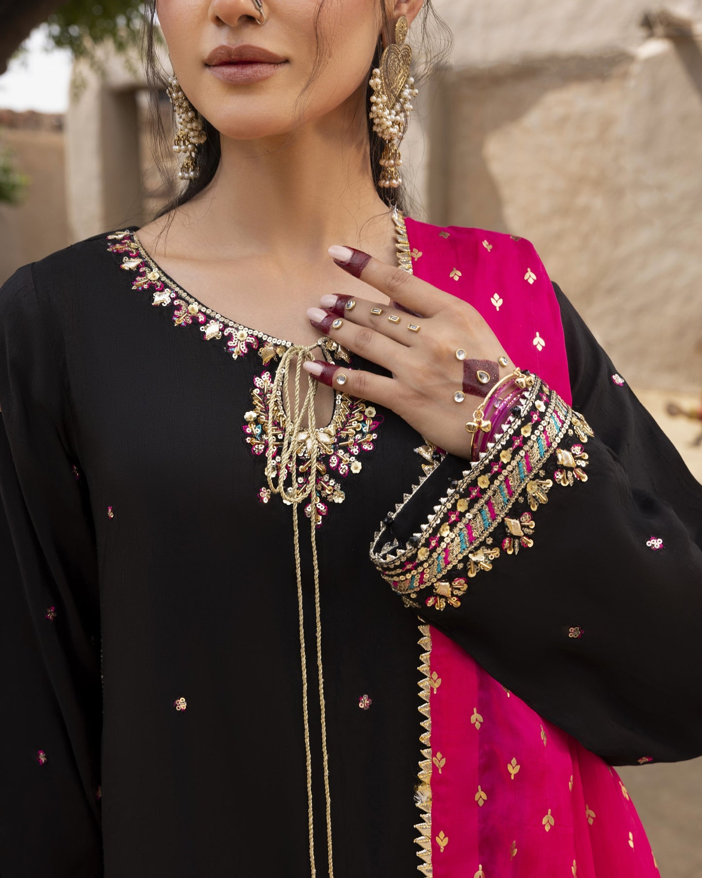 Heer Silk ZQ 2625 Black