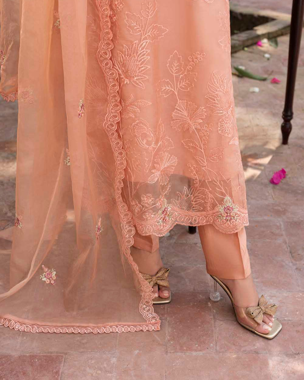 Baat Pakki ZR 2545 Rose Mist