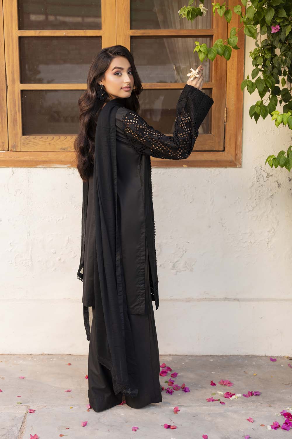 ZR B005 Black