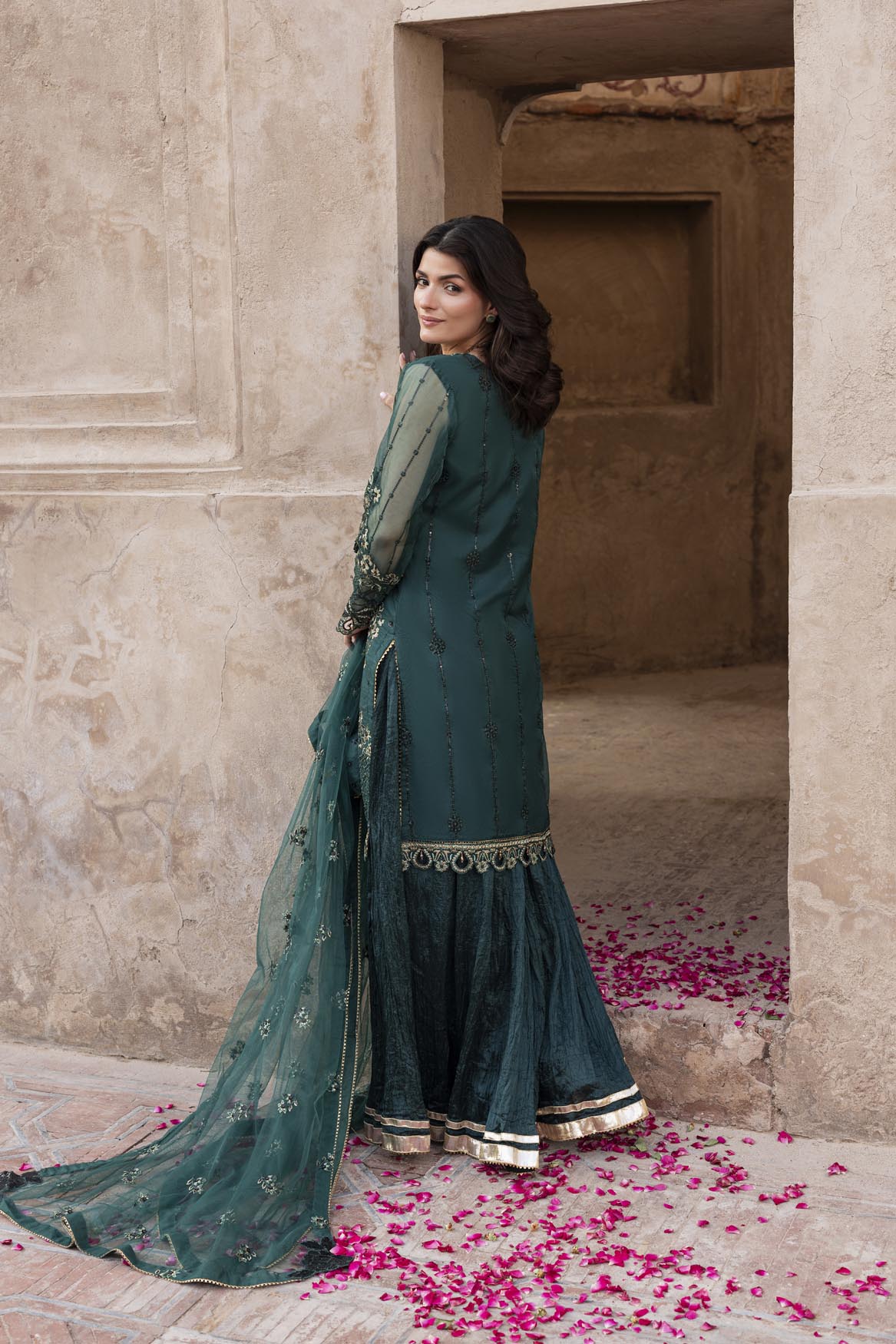 Noor Mahal ZR 2550 Green