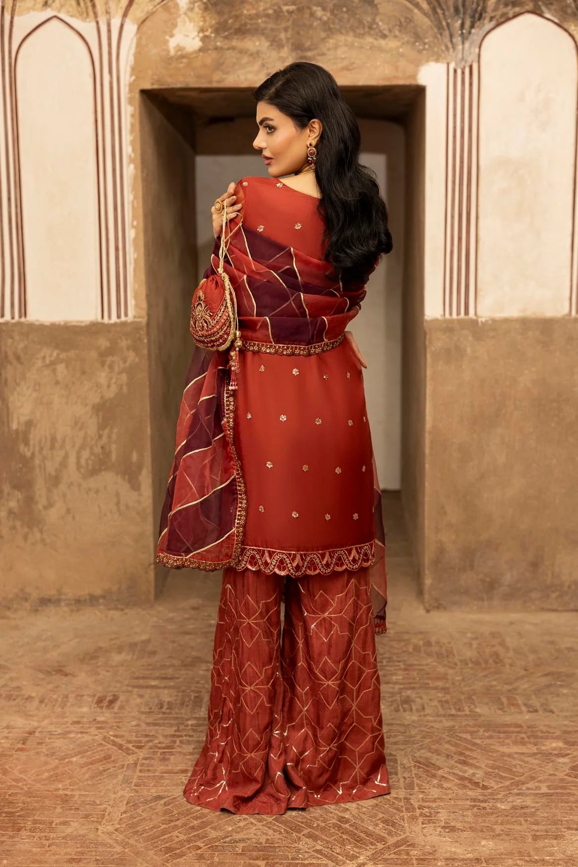 Noor Mahal ZR 2552 Brick Red