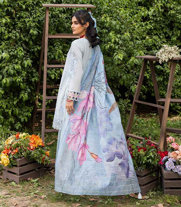 Blossom Lawn Edit 2 ZR 2522 Amber