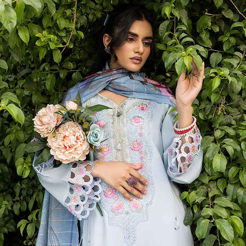 Blossom Lawn Edit 2 ZR 2522 Amber