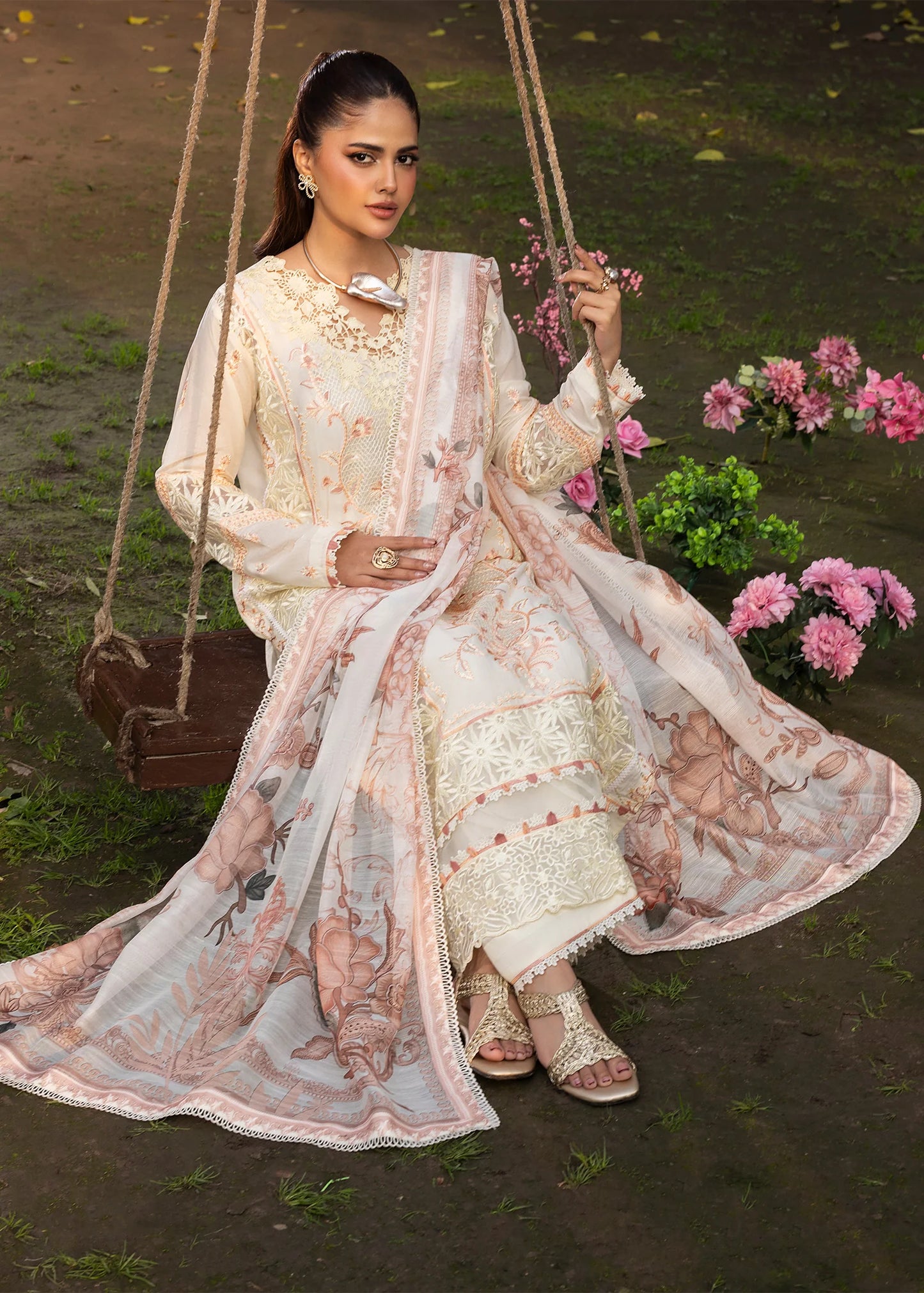 Summer Tales ZQ 2613 Ivory