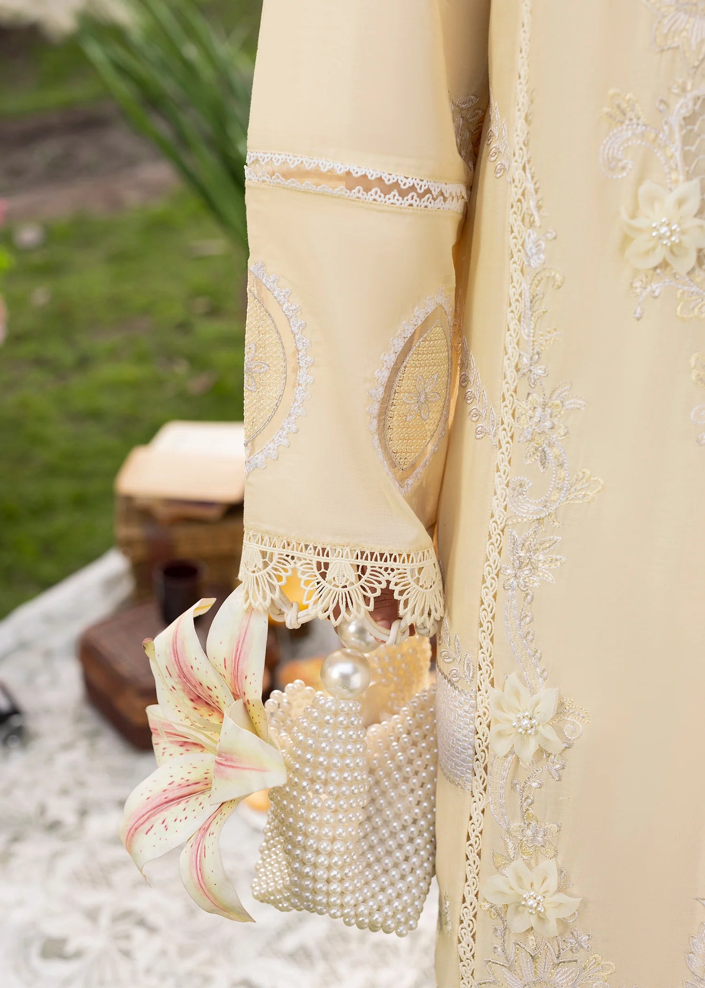 Summer Tales ZQ 2614 Yellow