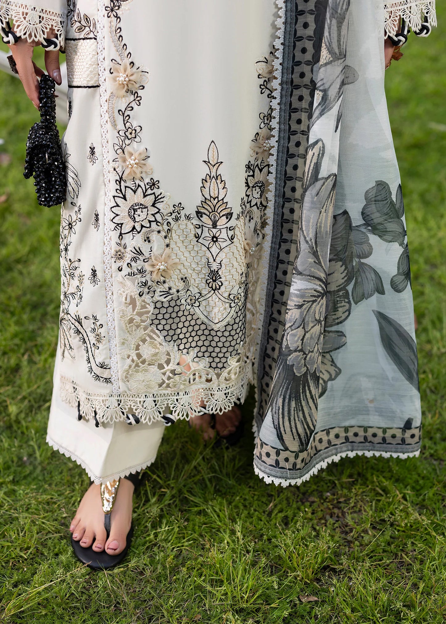 Summer Tales ZQ 2614 Off White