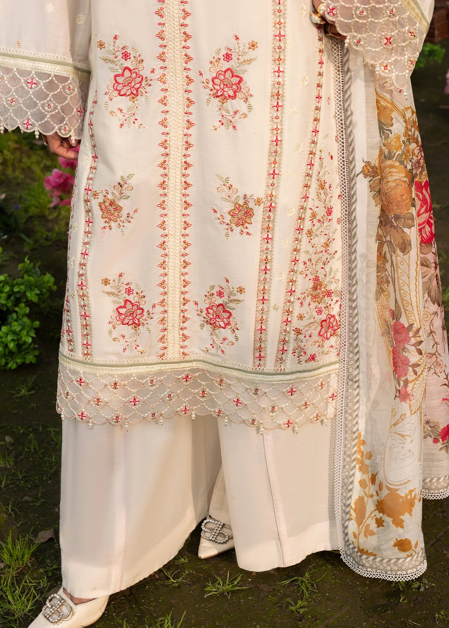 Summer Tales ZQ 2615 Ivory