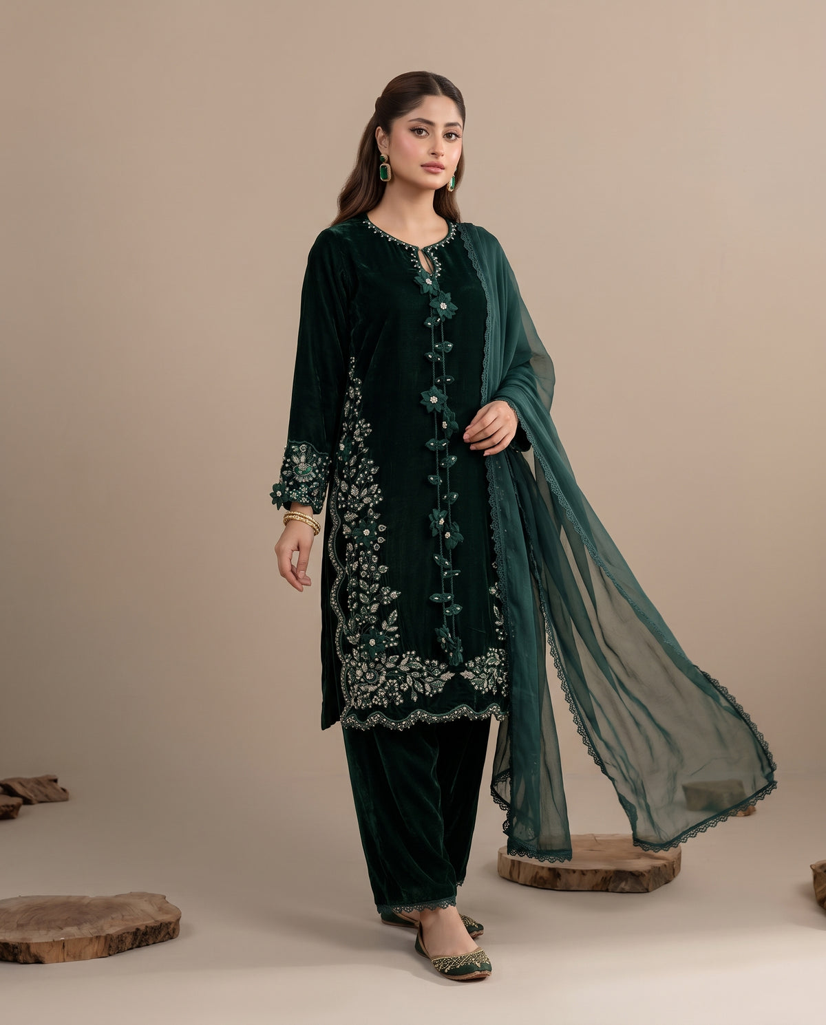 2586 Velvet Bottle Green