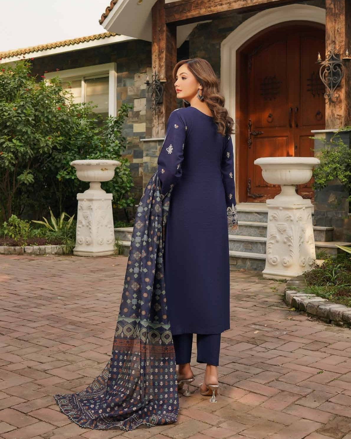 Munira Riwayat Dhanak MSL 02 Navy Blue
