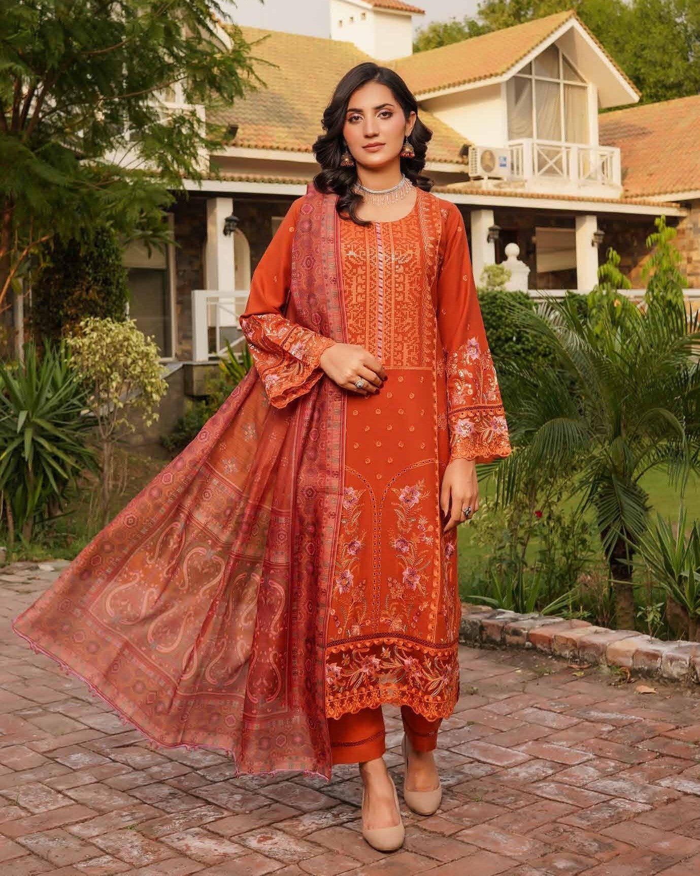 Munira Riwayat Dhanak MSL 04 Rust