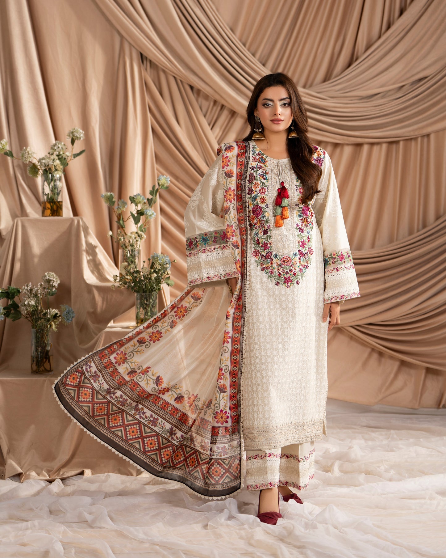Karma Ayra 1584 Warm Beige