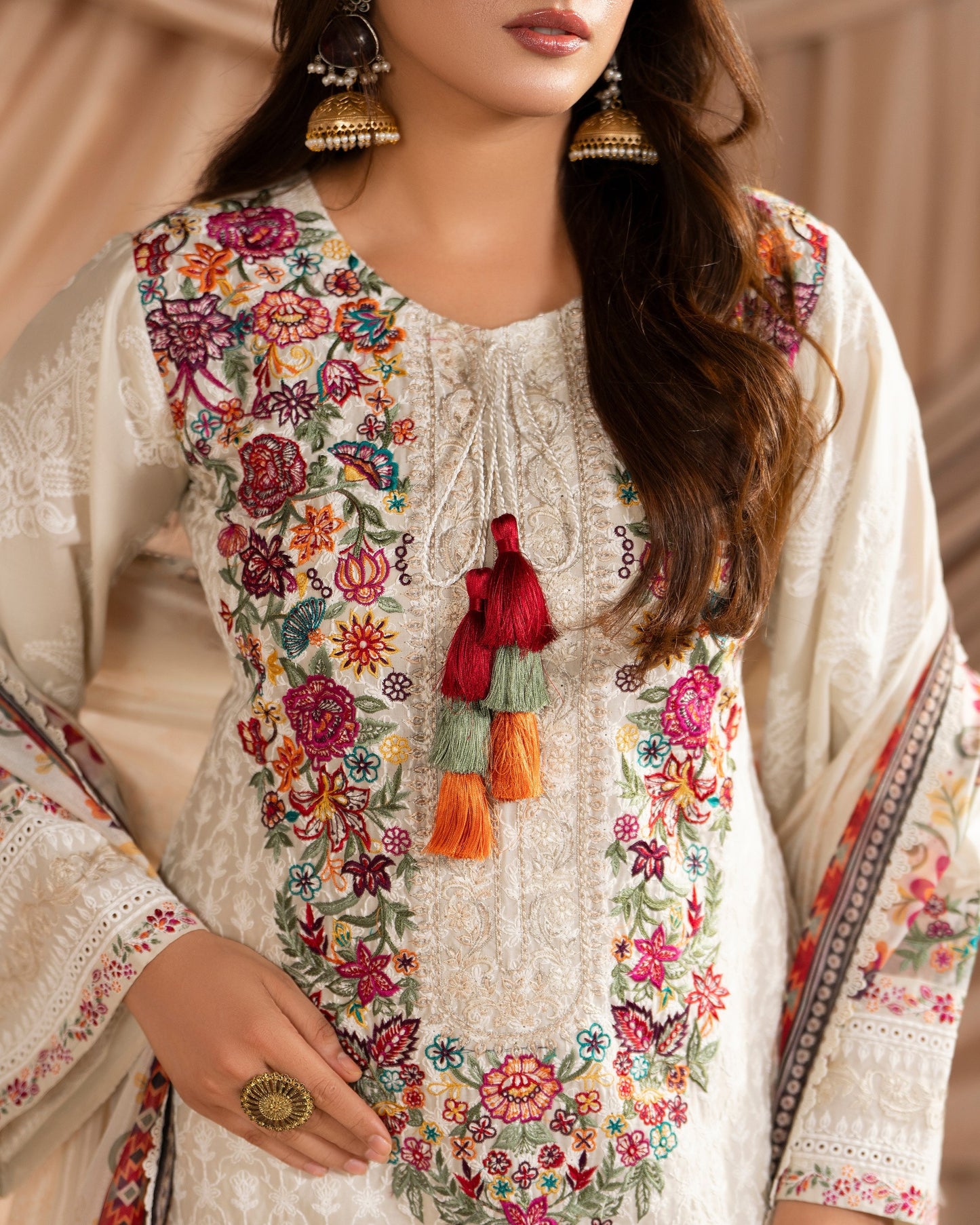 Karma Ayra 1584 Warm Beige