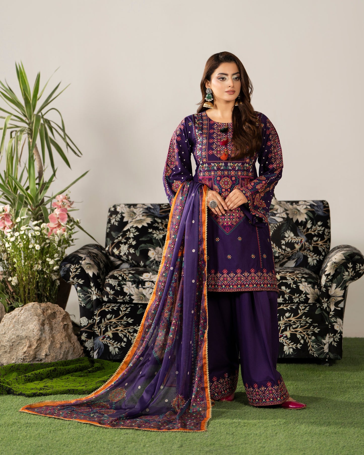 Karma Ayra 1582 Dark Plum