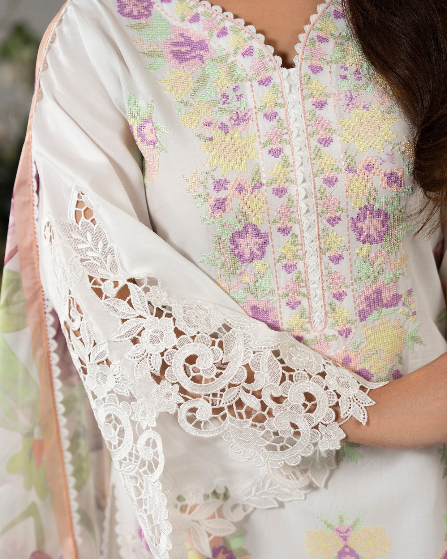 Karma Ayra 1586 Pink White