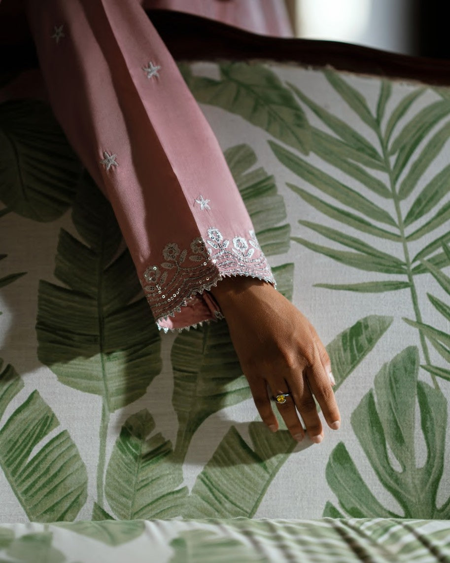 Aik Sitara Blush Blossom