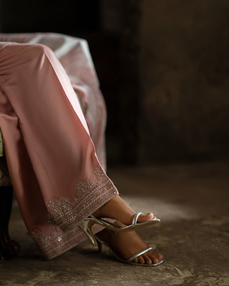 Aik Sitara Blush Blossom