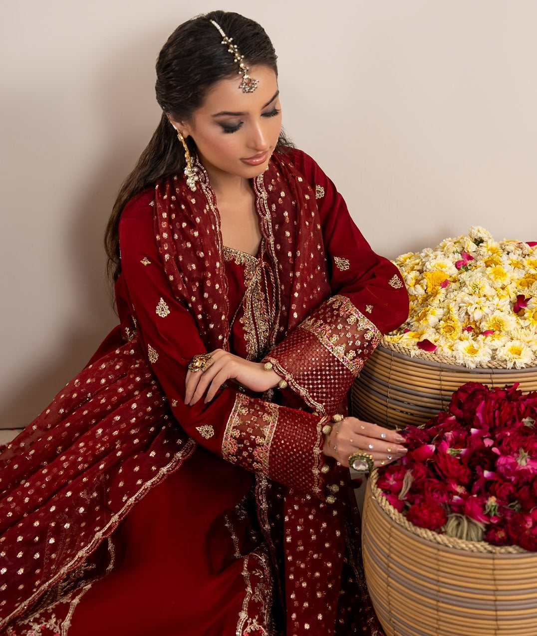 Chand Raat ZQ 2609 Mehroon