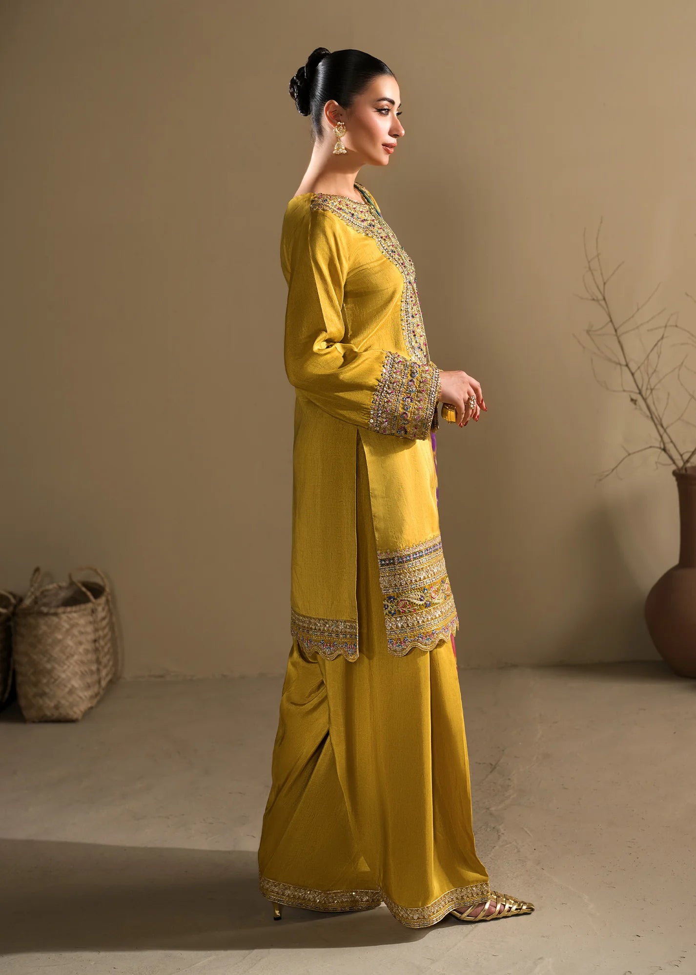 Abeer ZQ 2619 Yellow