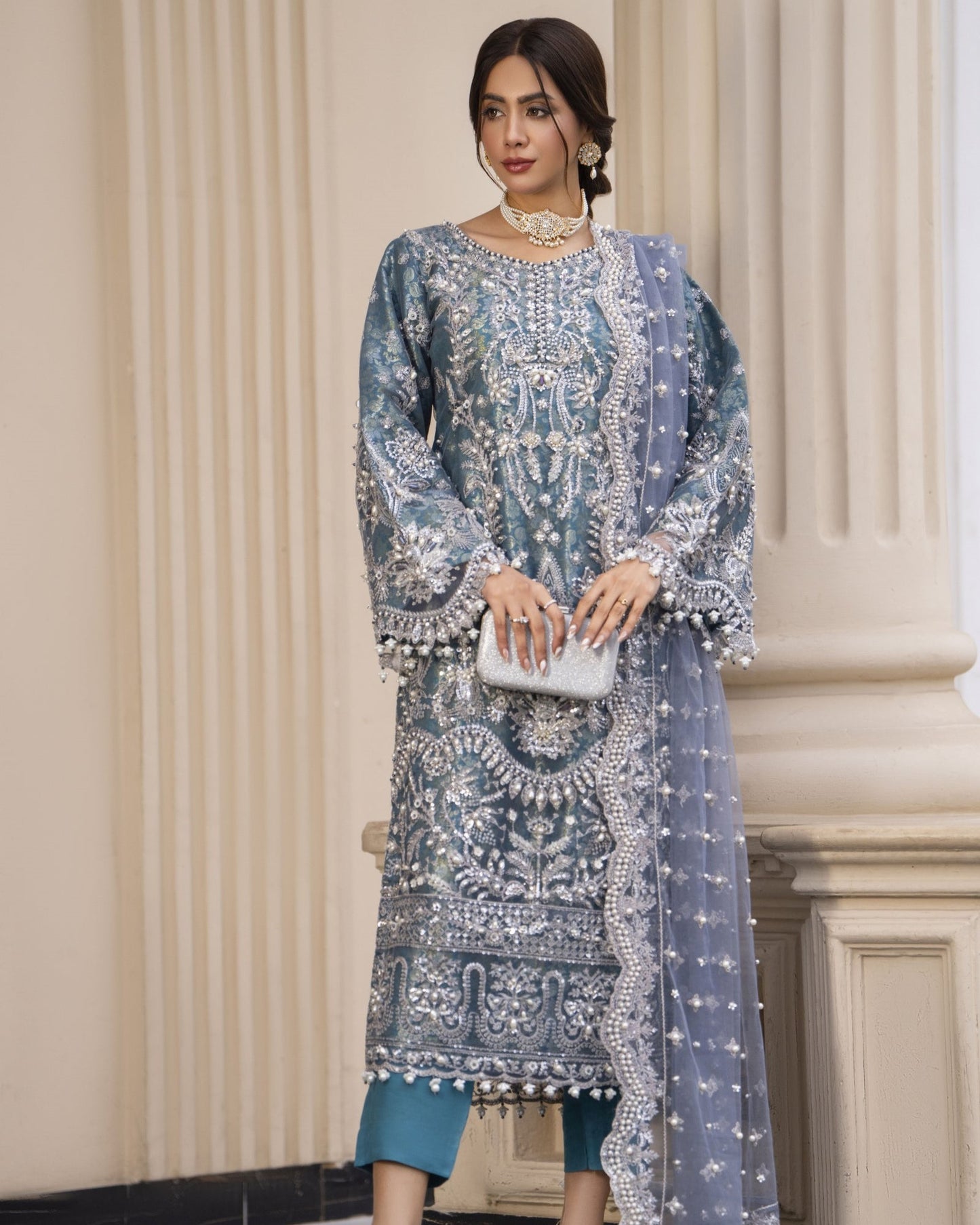 AL 4093 Glacier Blue