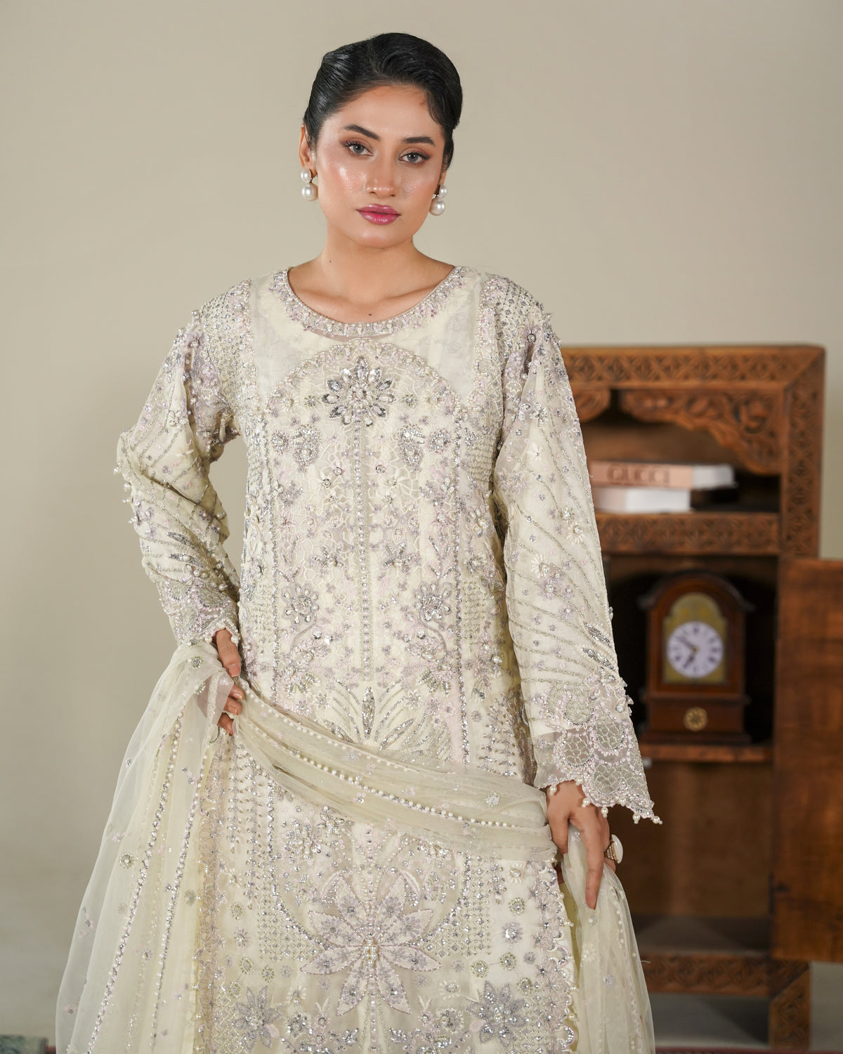 SJ3851 Cream