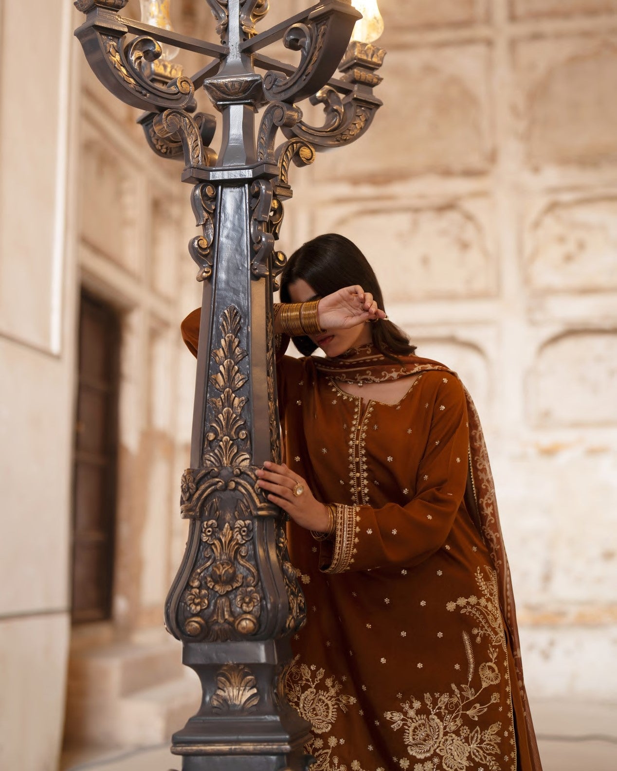 Darbar Mehrbano Rust