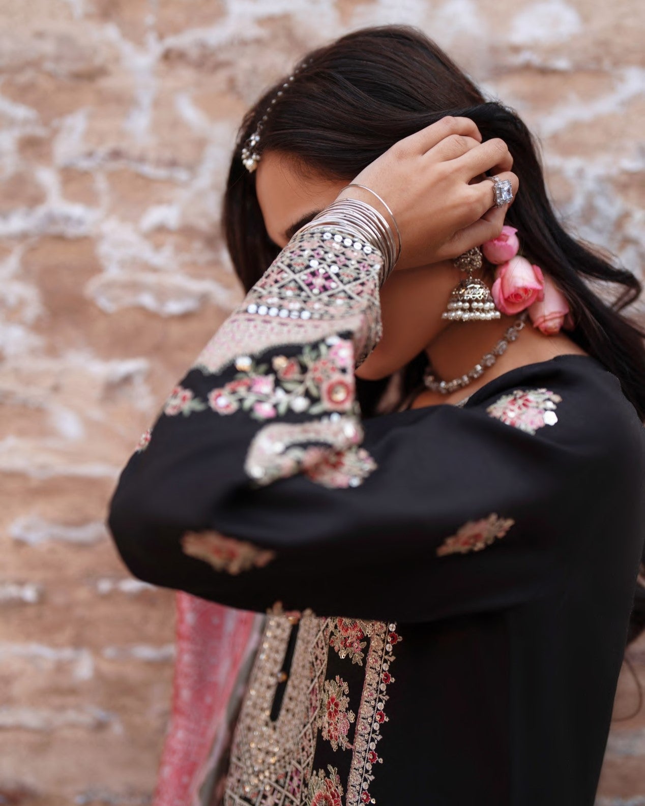 Darbar Gulkaar Black