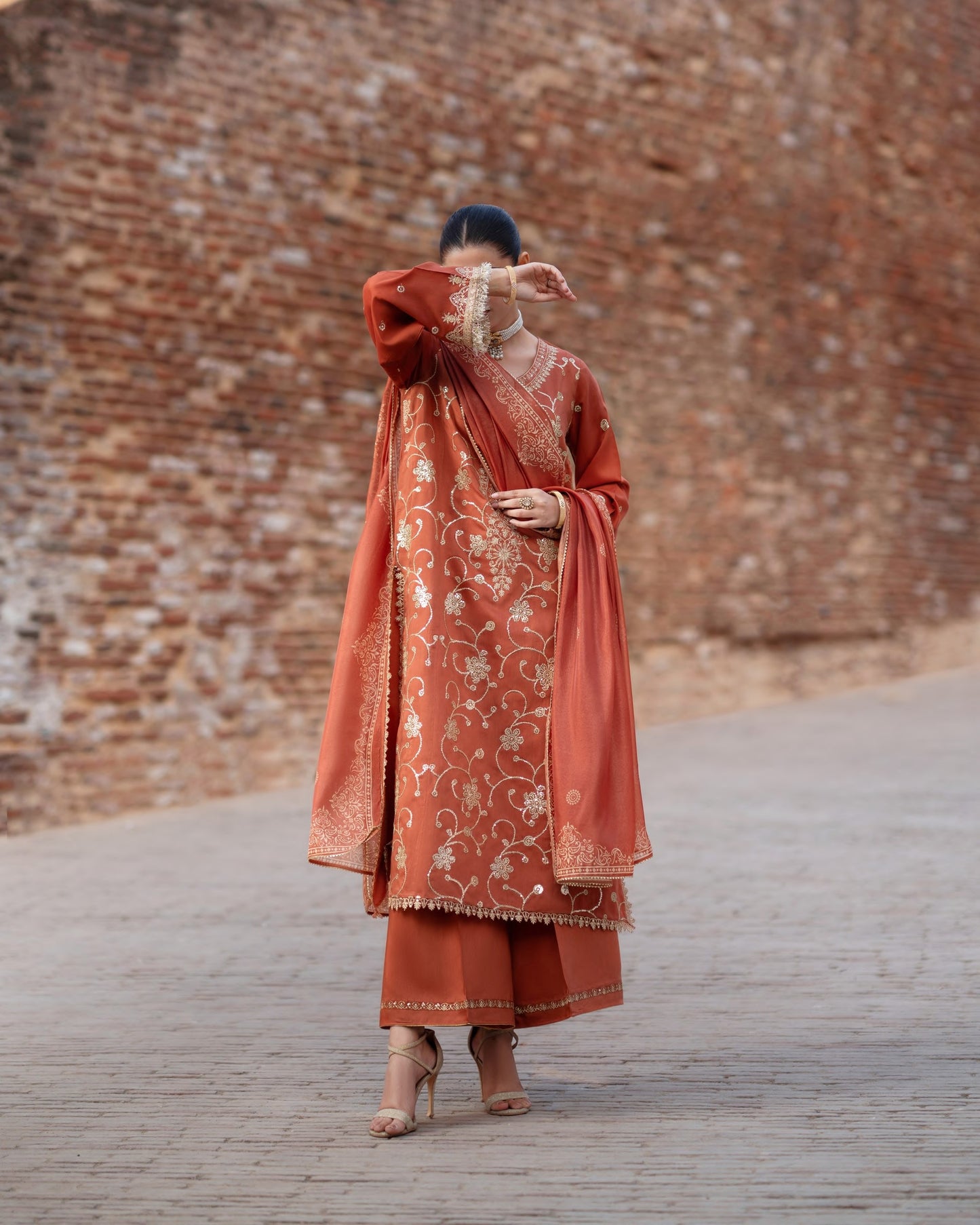 Darbar Mehrunisa Rust