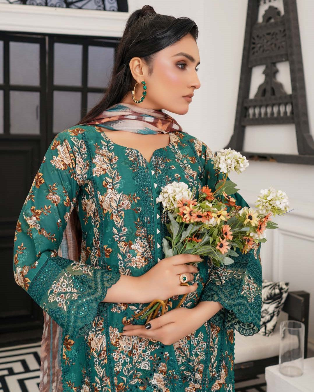 Munira Dhoop Kinaray MSL 07 Teal Green